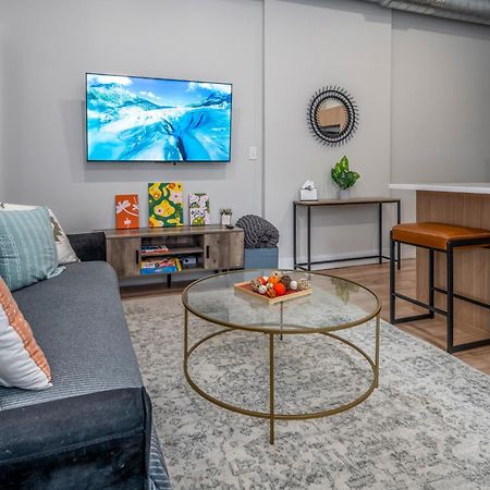 Prime Otr, 3 Lux Queen Beds, Two 55In Tvs, Steps To Tql, Findlay Market, Light Rail, Fast Wifi Cincinnati Esterno foto