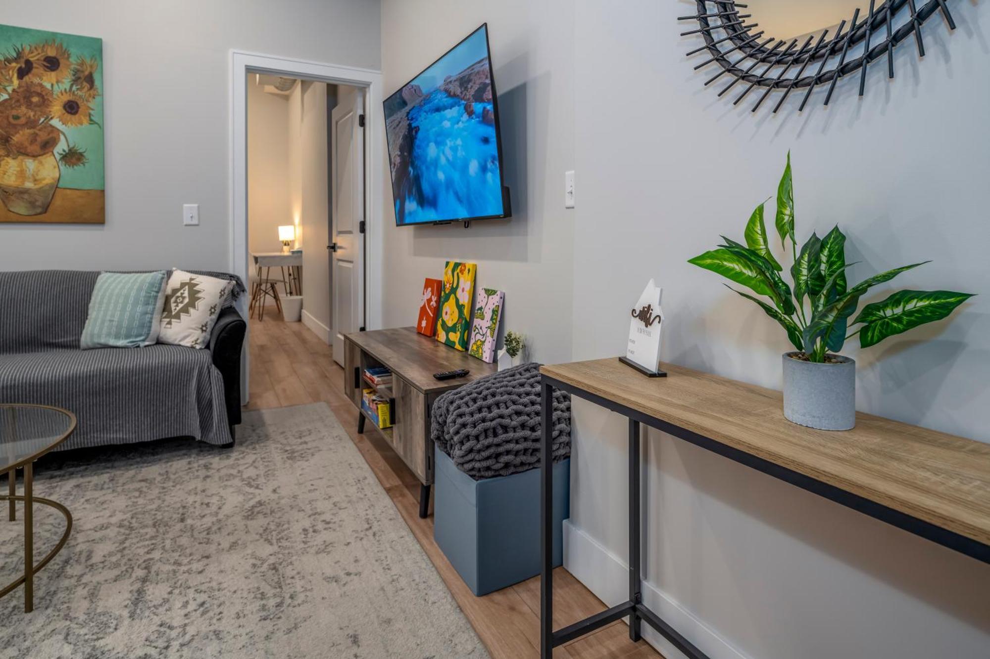 Prime Otr, 3 Lux Queen Beds, Two 55In Tvs, Steps To Tql, Findlay Market, Light Rail, Fast Wifi Cincinnati Esterno foto
